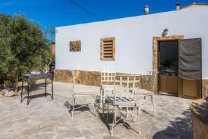 Gallery image of Casa Can Pinyol in Cala Figuera