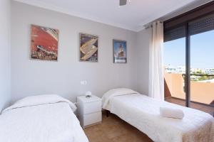 Posteľ alebo postele v izbe v ubytovaní Home2Book Ático Sotavento La Tejita, Pool + 37 fotografií