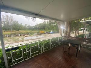 Balkón nebo terasa v ubytování Rayonghouse Resort