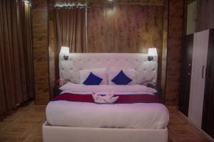 Hotel Span客房内的一张或多张床位