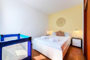 Postel nebo postele na pokoji v ubytování Villa Art + 17 fotografií