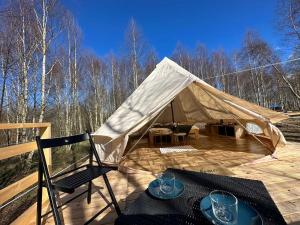 TuchomieBrzozowisko Tuchomko - Glamping的相册照片