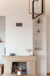 Galería fotográfica de Stelianas House Top Floor Apartment with Private Jacuzzi en Lygaria 58 fotos más