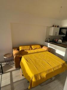 Kuchnia lub aneks kuchenny w obiekcie GEMELOS 15 TURIS - PREMIUM Apartamentos