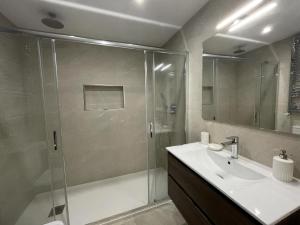 Kúpeľňa v ubytovaní Amplio y moderno piso de 4 habitaciones y terraza