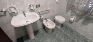 Ett badrum på Casa GAMAR