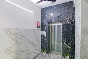 Fotografie z fotogalerie ubytování Super Hotel O Rishabh Inn v destinaci Ghaziabád
