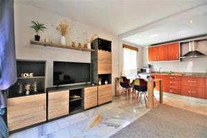 Køkken eller tekøkken på Estepona Centre Apartment PUCCINI