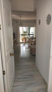 Fotografia z galérie ubytovania Piso Miraflores v destinácii Mijas Costa