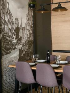 Reštaurácia alebo iné gastronomické zariadenie v ubytovaní Apartament I Młyny Gdańskie blisko centrum