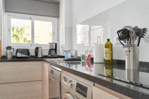 A kitchen or kitchenette at Apartment in Algarrobo Costa