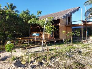 阿廷斯Casa de Atins的海滩上与度假村的别墅