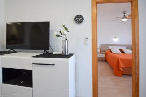 Posteľ alebo postele v izbe v ubytovaní Schöne Wohnung mit Pool , Wi-Fi und privat Garage