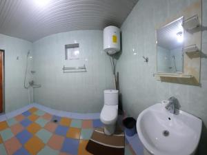 Ett badrum på JANS дача