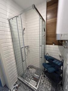 Ett badrum på GabEnd’i Apartman