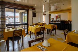 Restaurace v ubytování Hotel A.S. Sao Joao da Madeira