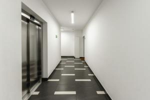 Fotografia z galérie ubytovania Apartament Jana Kazimierza 47 - 2 sypialnie, 70m2, Balkon, Parking, WI-FI vo Varšave