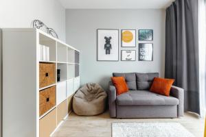 Fotografia z galérie ubytovania Apartament Jana Kazimierza 47 - 2 sypialnie, 70m2, Balkon, Parking, WI-FI vo Varšave