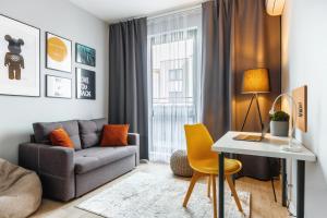 Fotografia z galérie ubytovania Apartament Jana Kazimierza 47 - 2 sypialnie, 70m2, Balkon, Parking, WI-FI vo Varšave