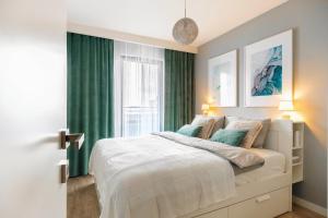 Fotografia z galérie ubytovania Apartament Jana Kazimierza 47 - 2 sypialnie, 70m2, Balkon, Parking, WI-FI vo Varšave