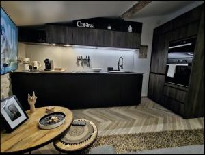 Gallery image of Appartement sous les toits in Antibes