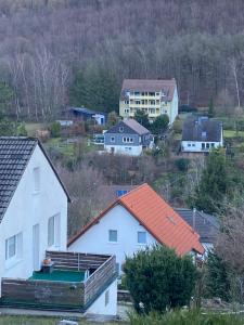 a group of houses in a small town at Ferienwohnung „Maya“ in Langelsheim