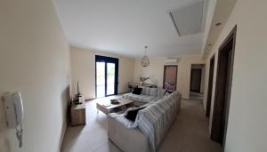 A kitchen or kitchenette at Déjà Blue