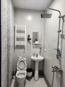 A bathroom at MOON NIGHT