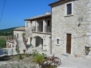 Galeriebild der Unterkunft Agriturismo Borgo San Martino in Abbateggio