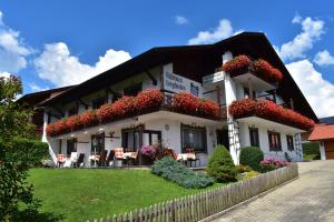 Zahrada ubytování Ferienwohnung-Susanne-im-Gaestehaus-Bergfrieden