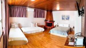 Postel nebo postele na pokoji v ubytování Vice Versa Elegant Apartment 3