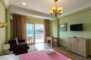 TV a/nebo společenská místnost v ubytování DreamSea Apartment