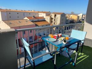 Balkón alebo terasa v ubytovaní Appartement 2P à 1 min de la mer + 9 fotografií
