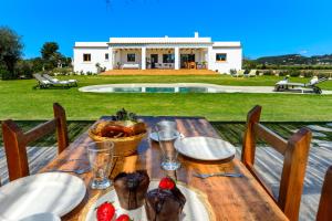 Ποτά στο Villa Can Jaume Arabí de Baix