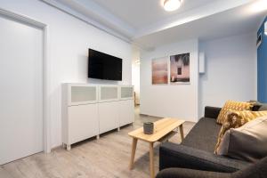 Blue Design Apartament in Magheru
