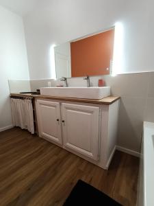 Η κουζίνα ή μικρή κουζίνα στο Maison Fourat +18 φωτογραφίες