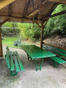 Gallery image of Čarobna koliba M&M in Čortanovci +12 photos