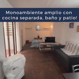 Ruang duduk di Monoambiente Amoblado