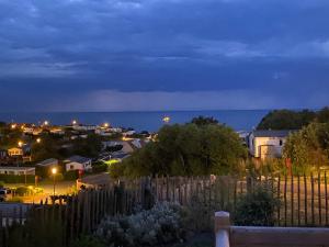Gallery image of camping de la falaise à equihen plage in Équihen-Plage