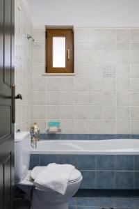 A bathroom at Villa Eleftheria private pool/garden/view/3bdrms/3.5bthrms