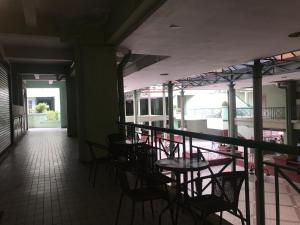 Restoran atau tempat lain untuk makan di Nusantara Mattwaddien Hostel