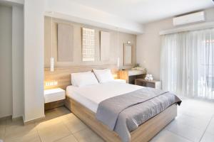 A bed or beds in a room at Medusa studios