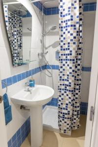 Kúpeľňa v ubytovaní Apartamento mediterráneo en pleno corazón de Moraira