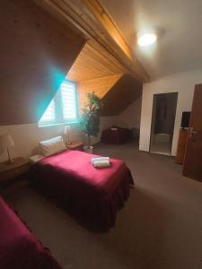 Postel nebo postele na pokoji v ubytování hotel Nautilus