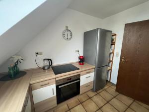 Große 3 Zimmer Wohnung in Kirchhain tesisinde mutfak veya mini mutfak