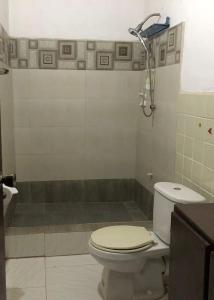 Un baño de Bay View Apartments Canouan Island