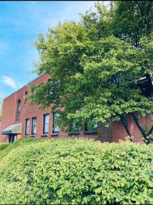 Κήπος έξω από το Gemütliche Ferienwohnung in Kiel