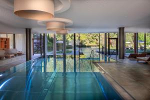 Piscina di Falkensteiner Hotel Schladming Superior o nelle vicinanze