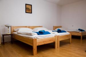 Cama o camas de una habitación en Guest House St. Mária