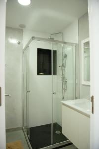 Koupelna v ubytování Duarte Apartments - Vista